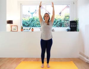 Relâchement du mental en Tadasana (la Montagne) yoga contre stress anti stress évacuer stress anxiété